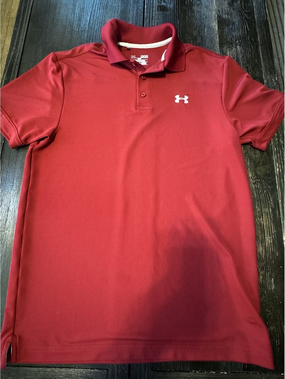 Under Armour Performance Polo Men’s Medium HeatGear Loose Fit Burgundy Golf Shir